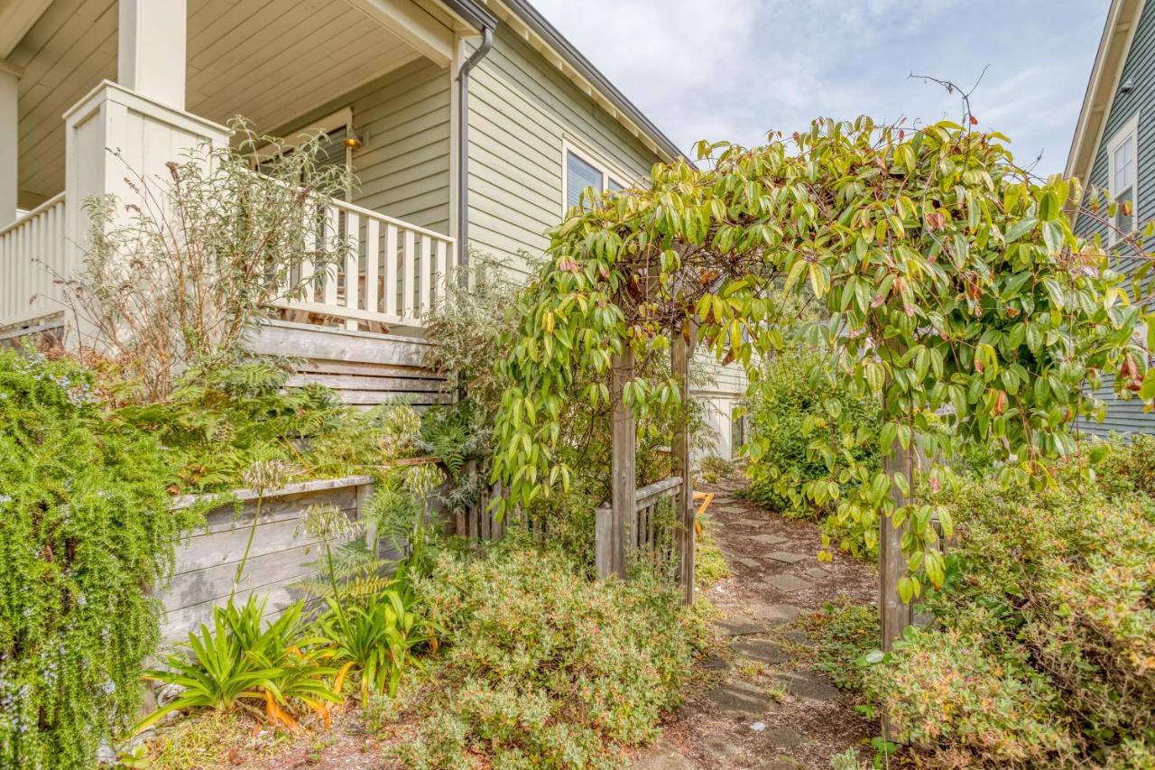 Knee Deep In Paradise Holiday home Lincoln City