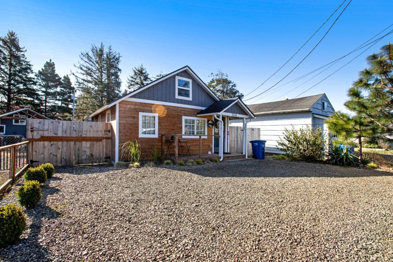 Siletz Bay Getaway Holiday home