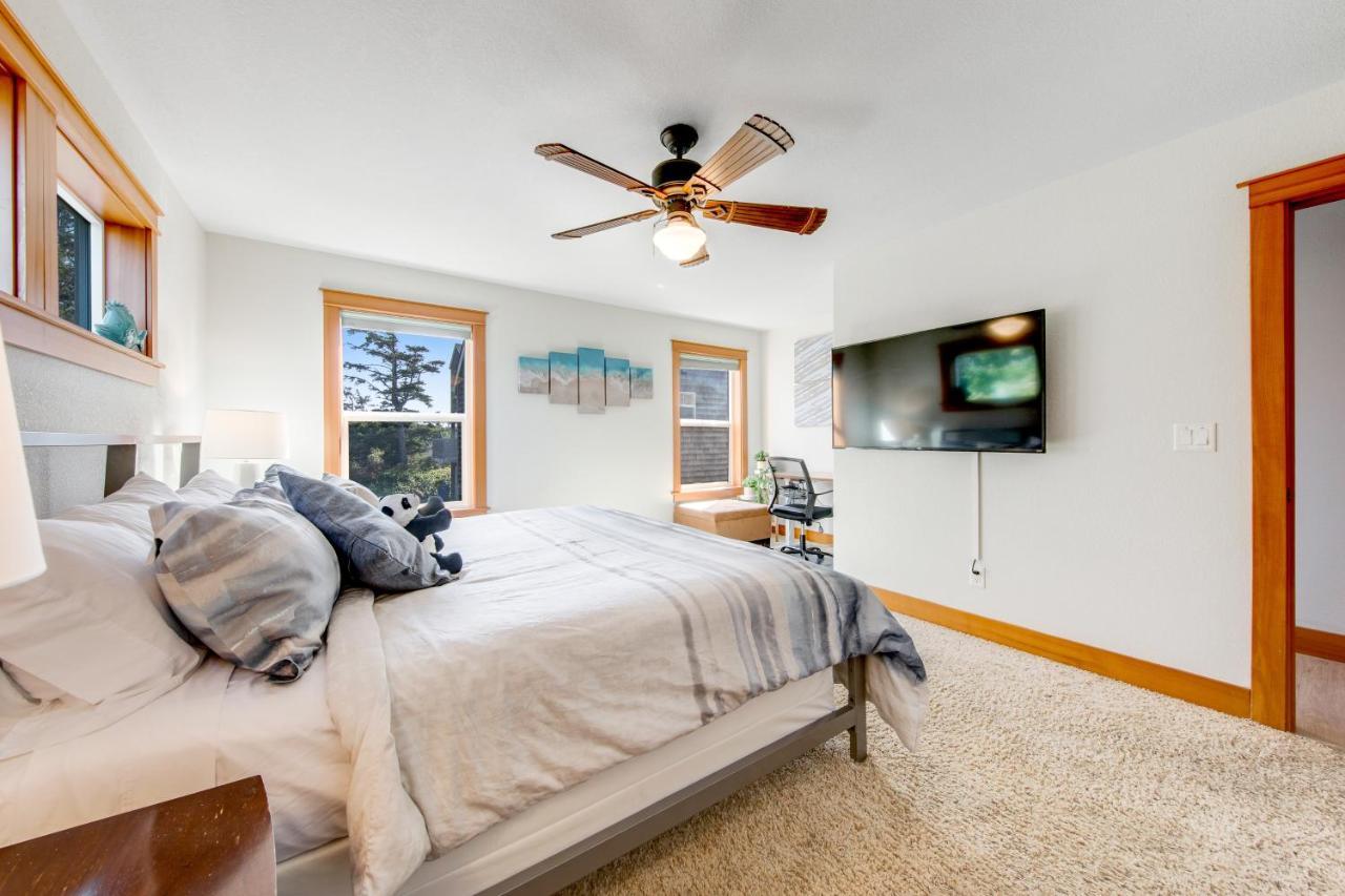Blue Wave Heights Holiday home *