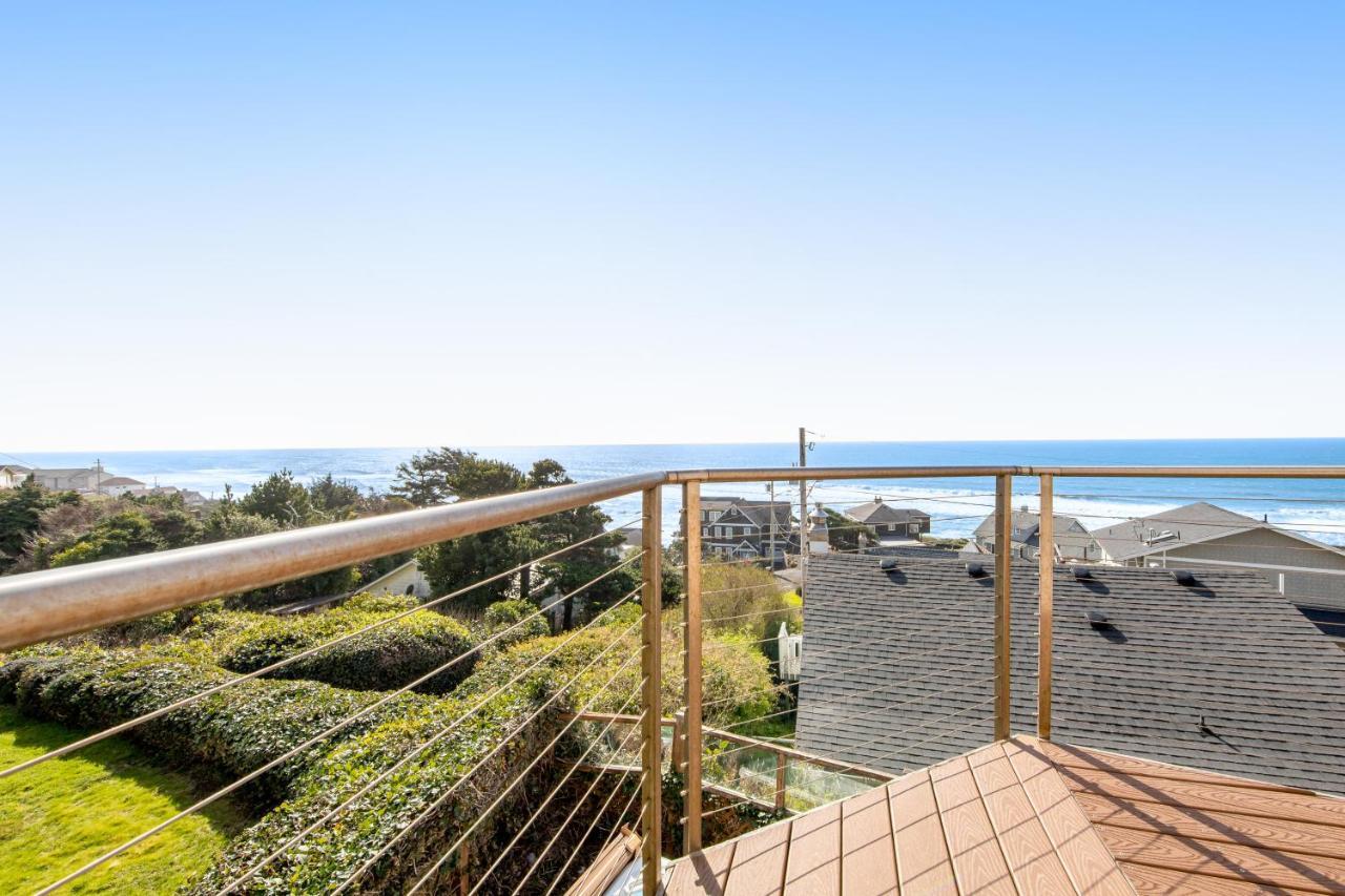 Blue Wave Heights Holiday home
