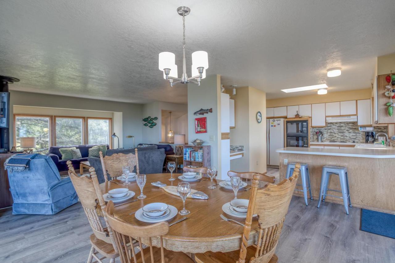 Peik's Place Holiday home Lincoln City