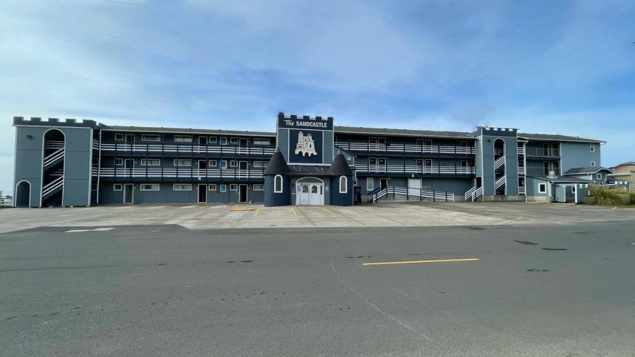 Sandcastle Beachfront Lincoln City