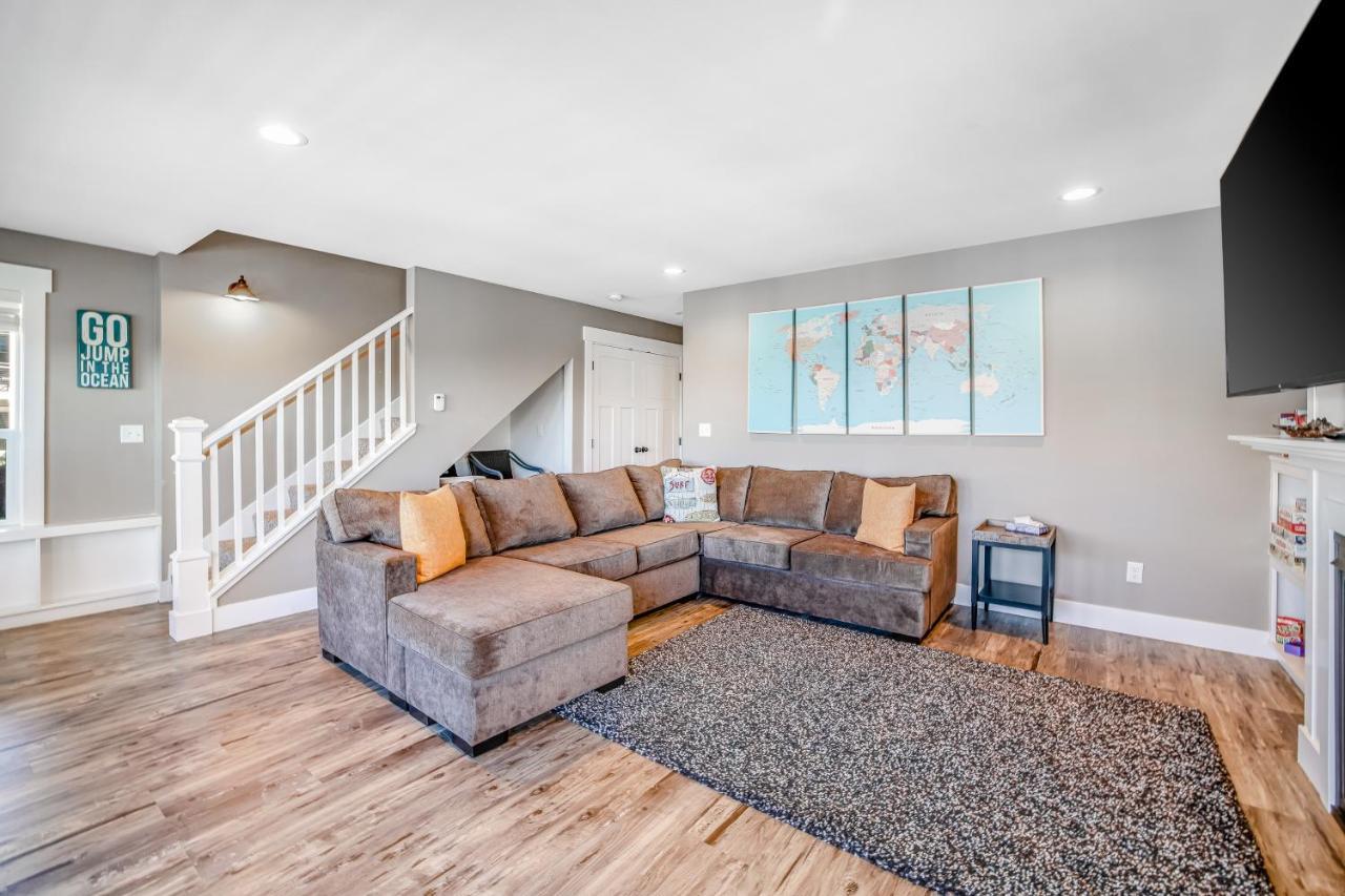 Driftwood Pearl Lincoln City
