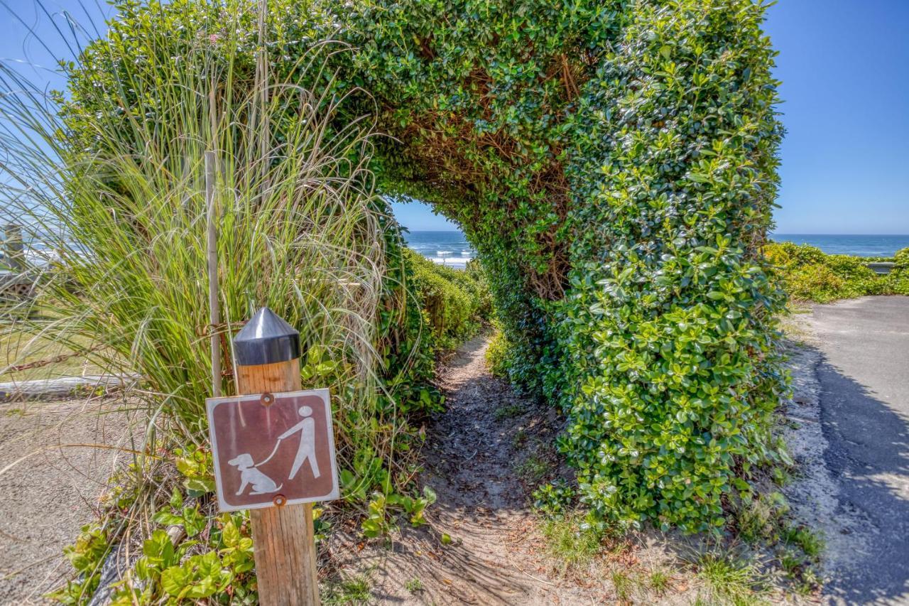 Inlet Point * Lincoln City
