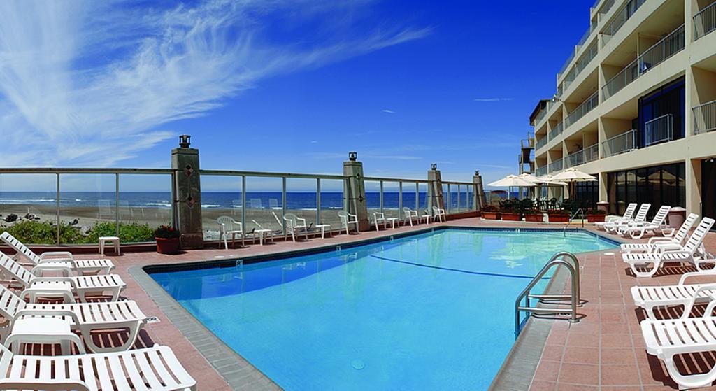 At Spanish Head 4* Lincoln City