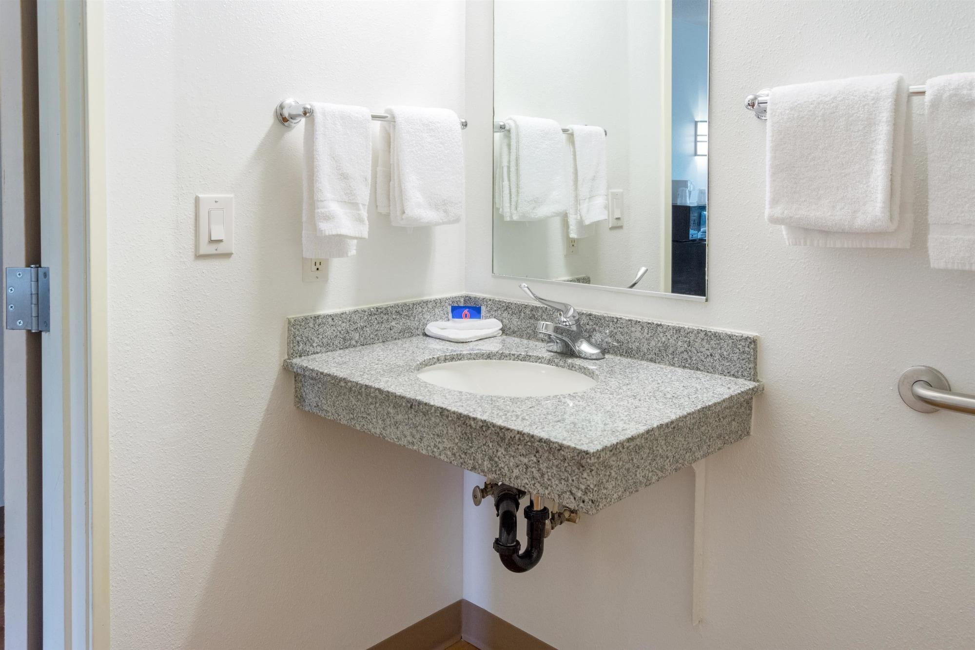 Hotel 6-lincoln City, Or Lincoln City