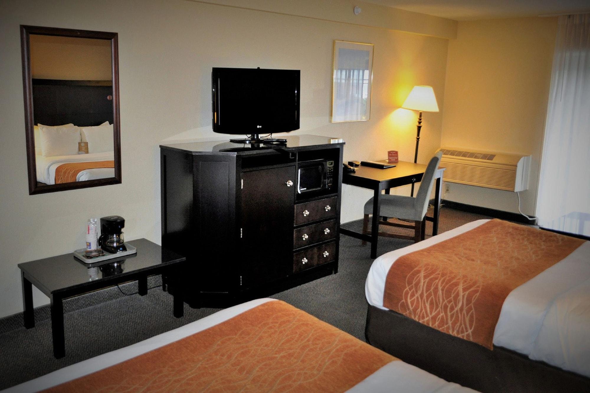 Hotel Comfort & 3*