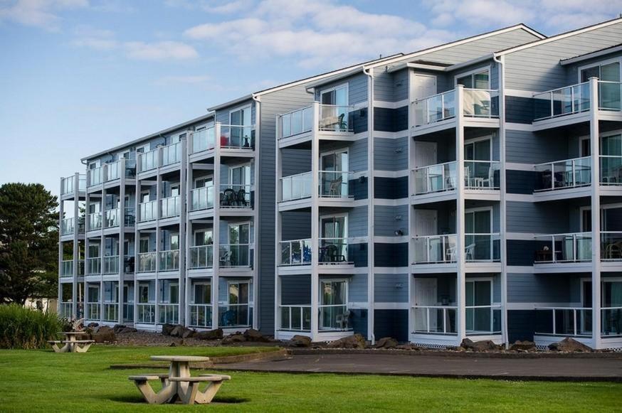 Waters Edge 312 Apartment *