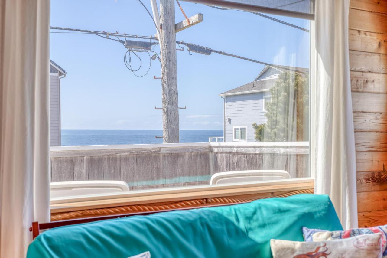 Surf Shack *