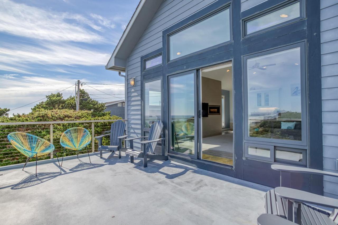 Breakwater House Lincoln City