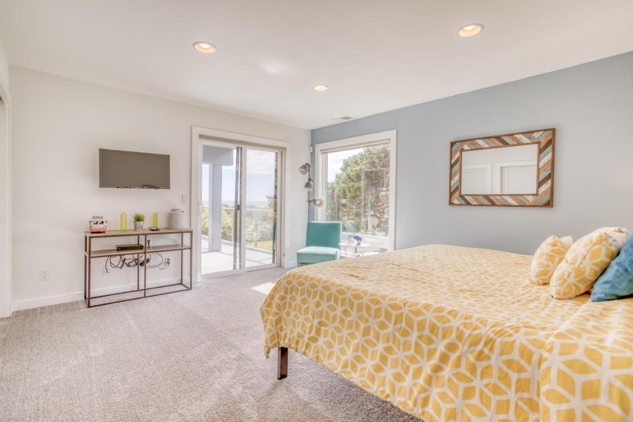 Breakwater House Holiday home *