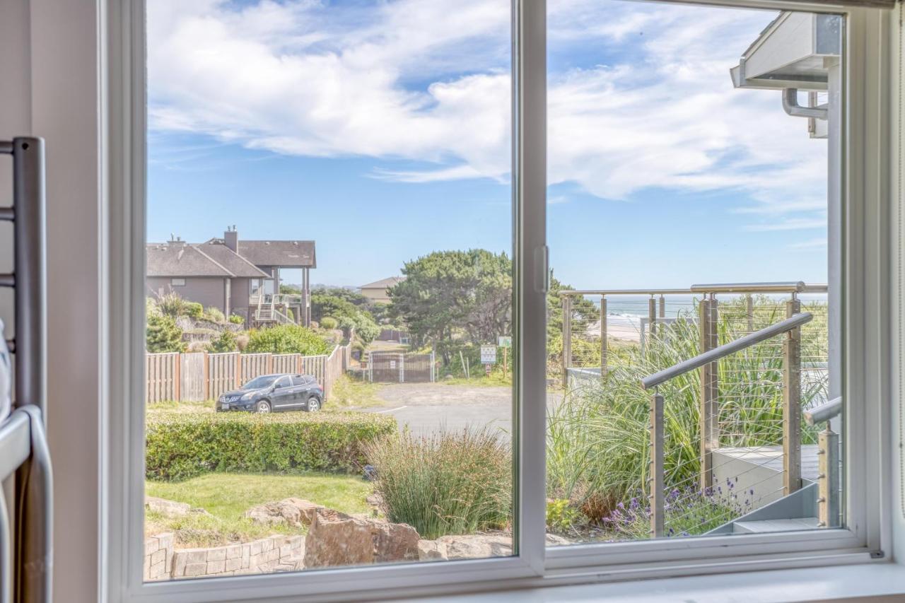 Holiday home Breakwater House *
