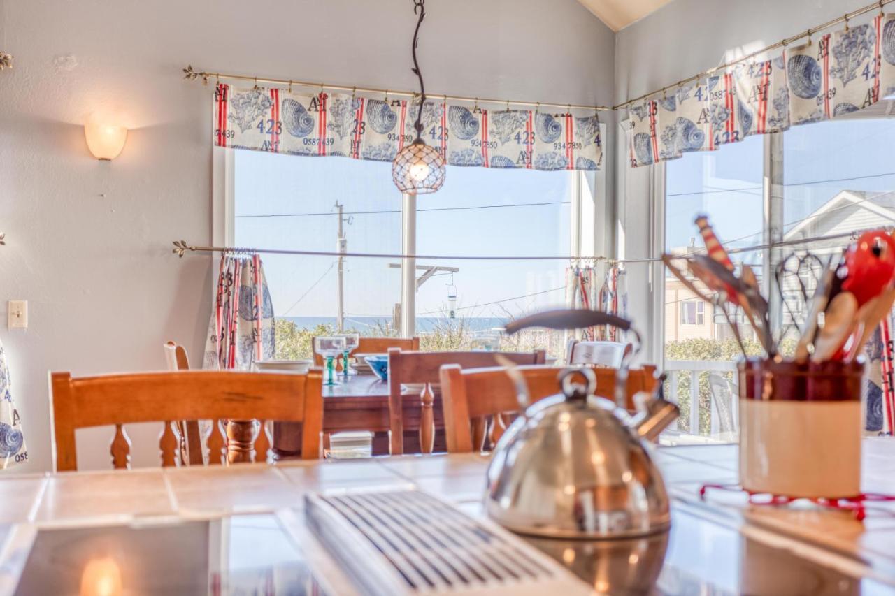 Holiday home High Tides House Lincoln City