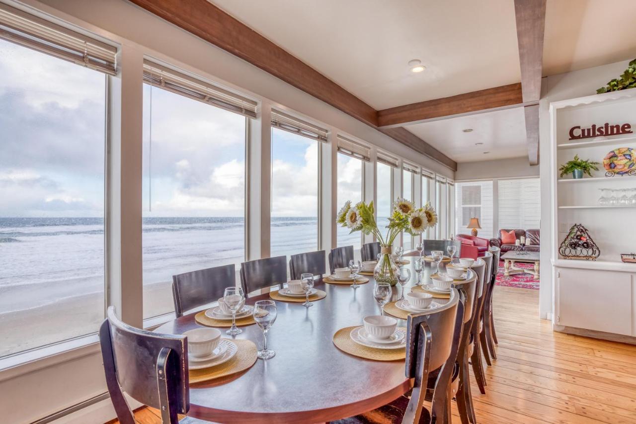Holiday home Castlewood By The Sea *
