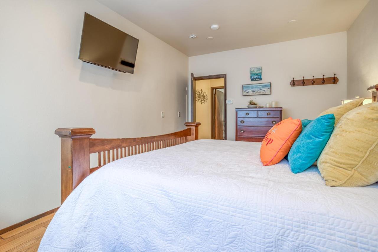 Holiday home Castlewood By The Sea