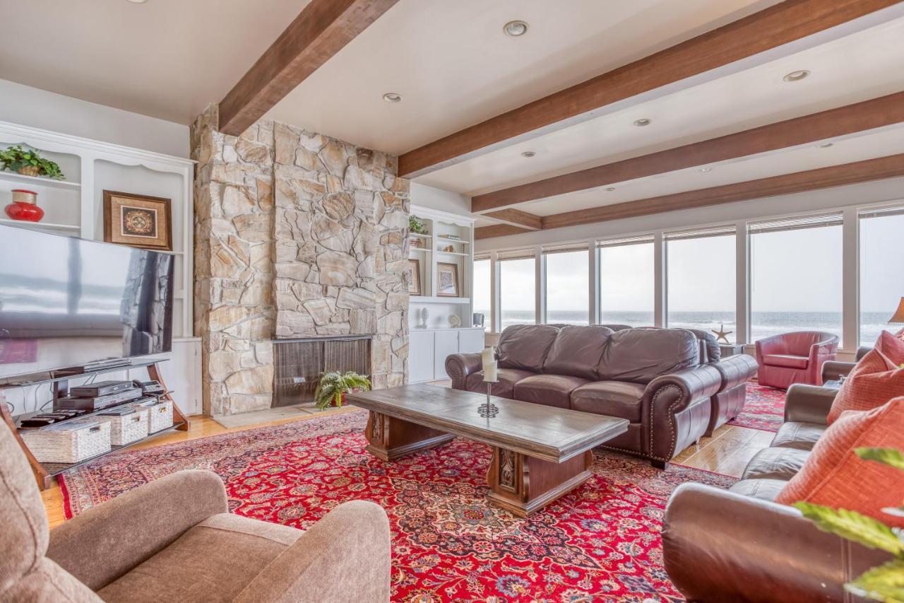 Holiday home Castlewood By The Sea