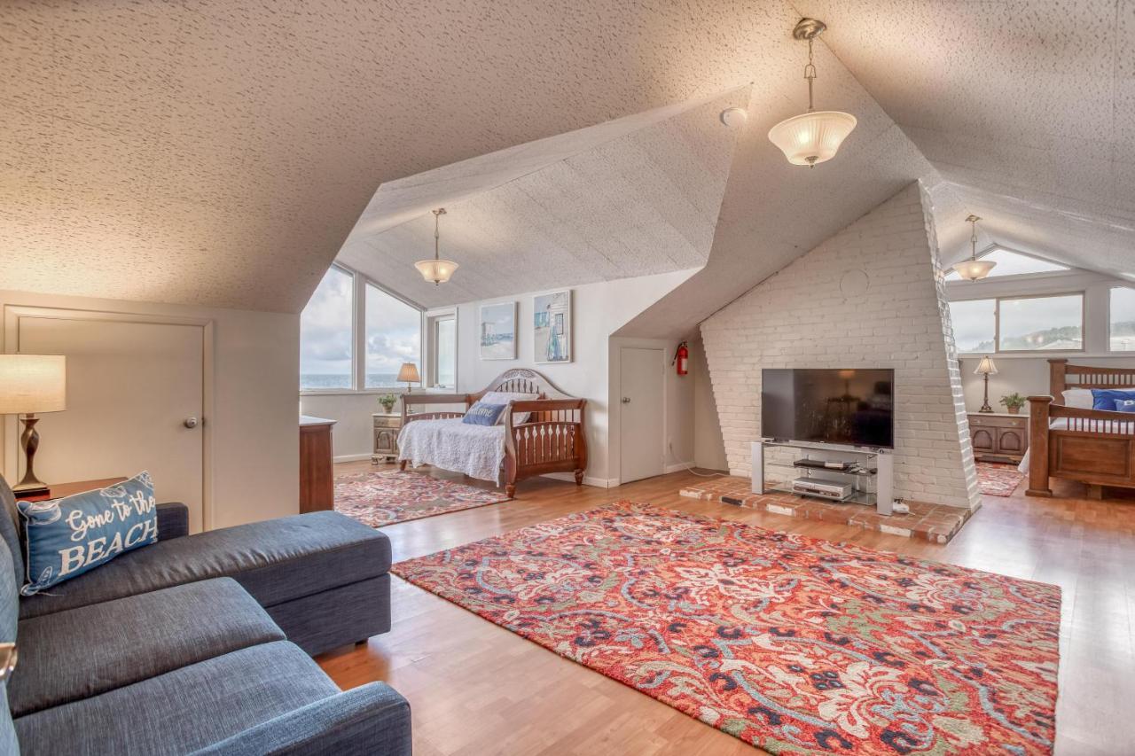 Castlewood By The Sea Holiday home