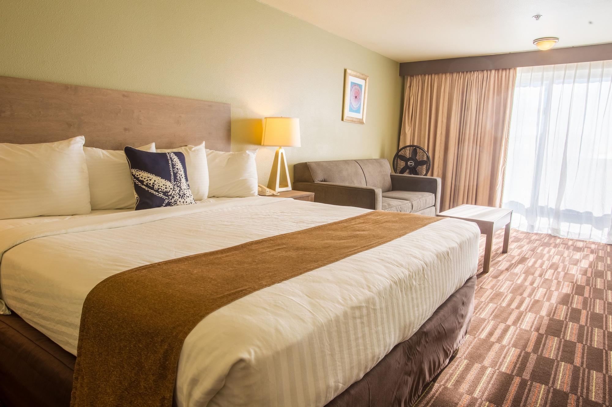 Hotel At Wecoma 3*