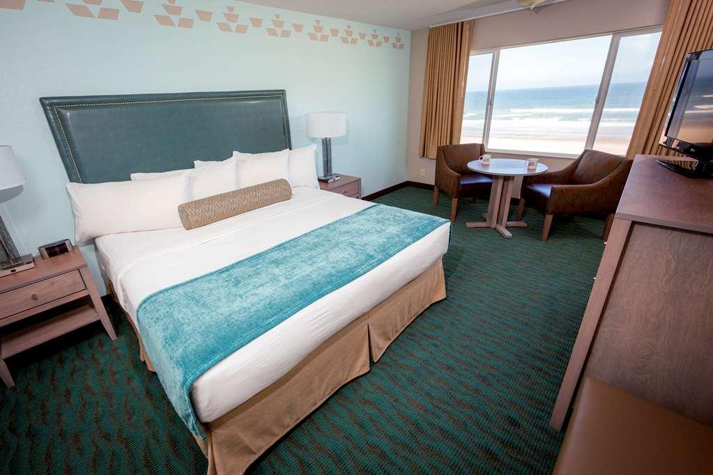 Hotel Chinook Winds Casino