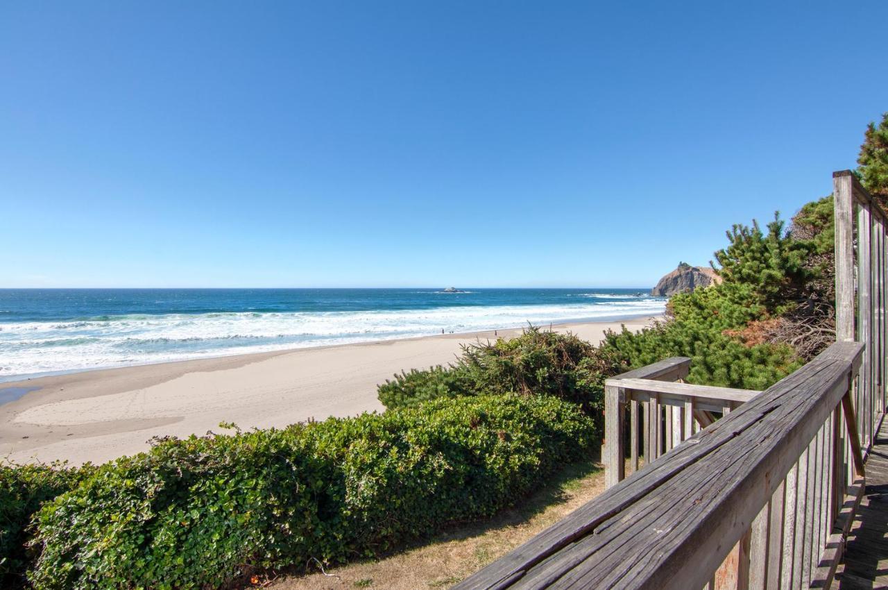 Salal Bluff * Lincoln City