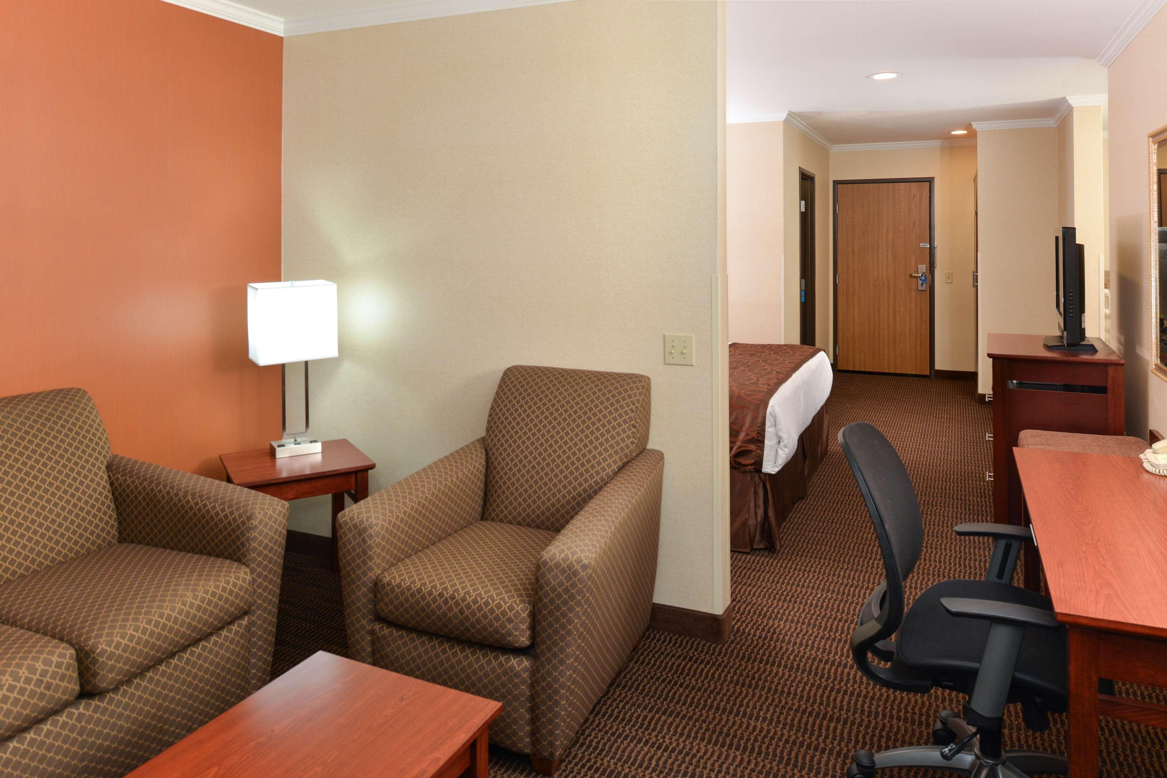 Hotel Western Landmark 3*