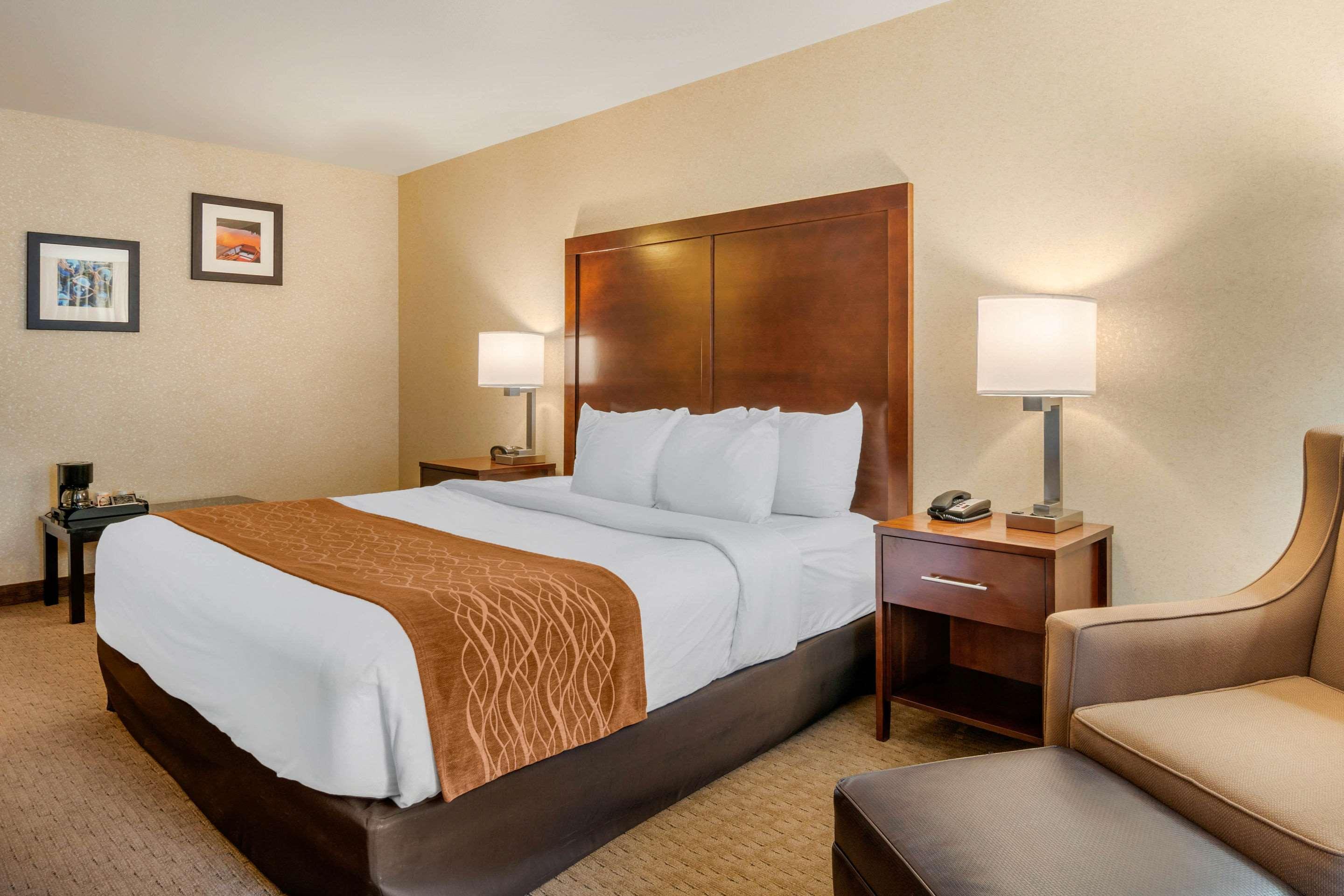 Hotel Comfort & 3*