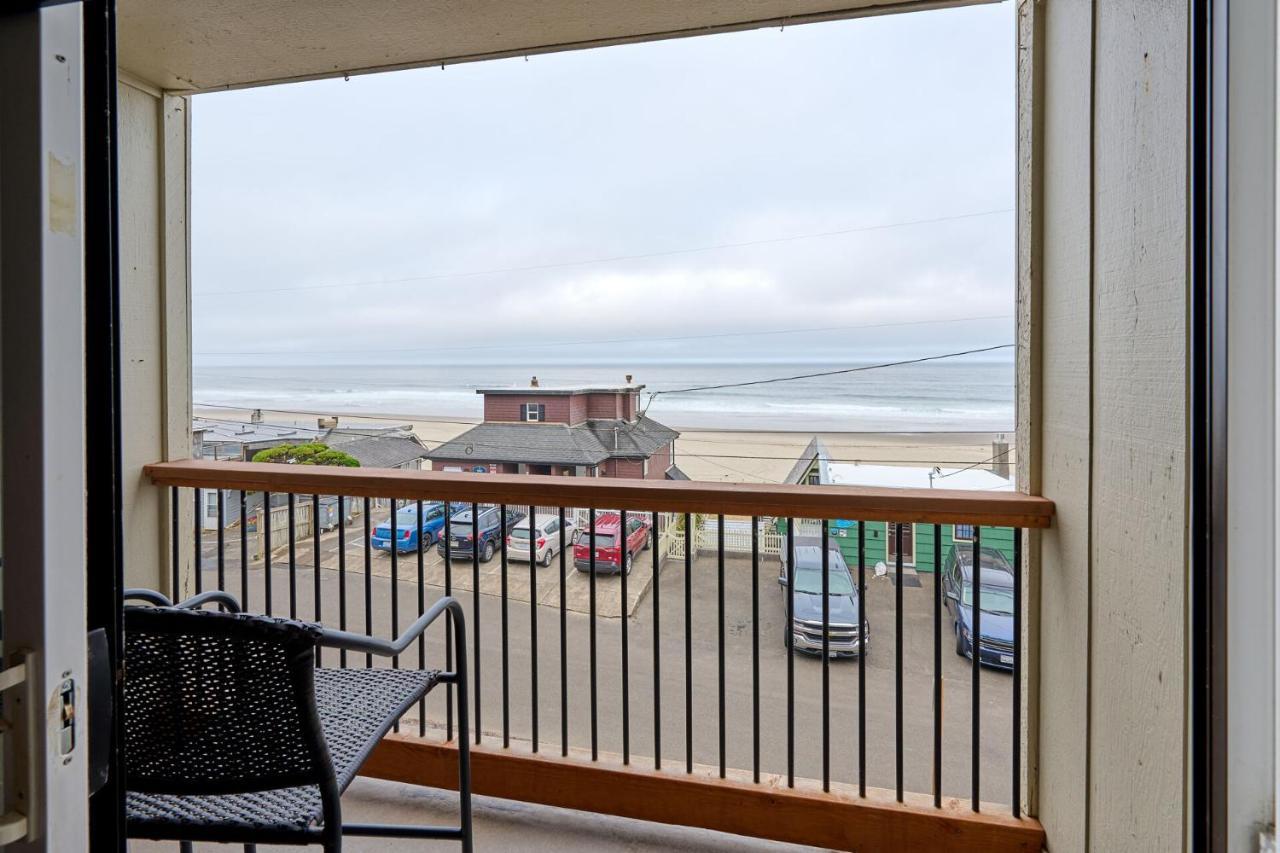 Surftides Plaza Inn *