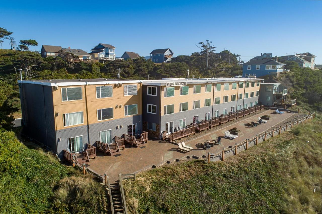 Sailor Jack Oceanfront Motel