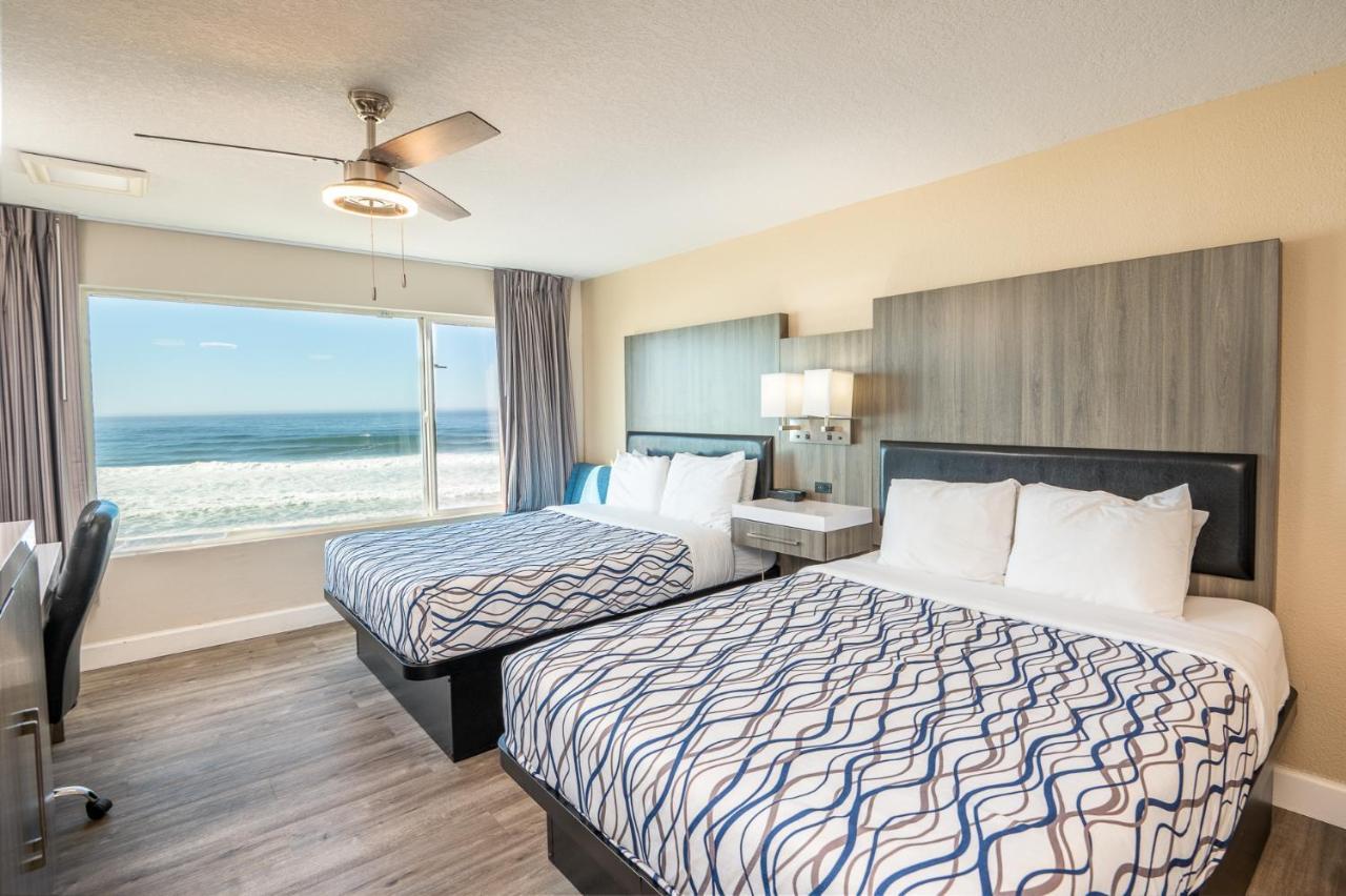 Sailor Jack Oceanfront