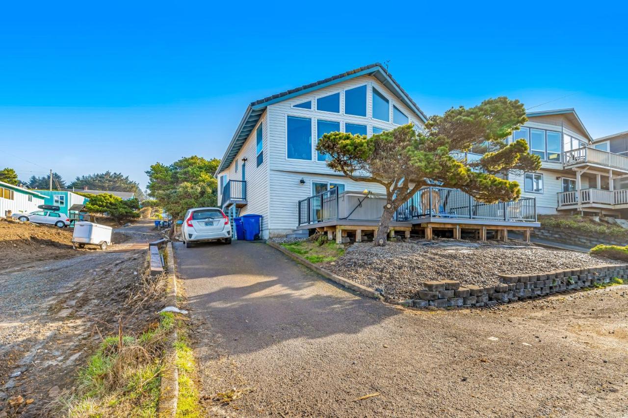 The Boat House Retreat * Lincoln City