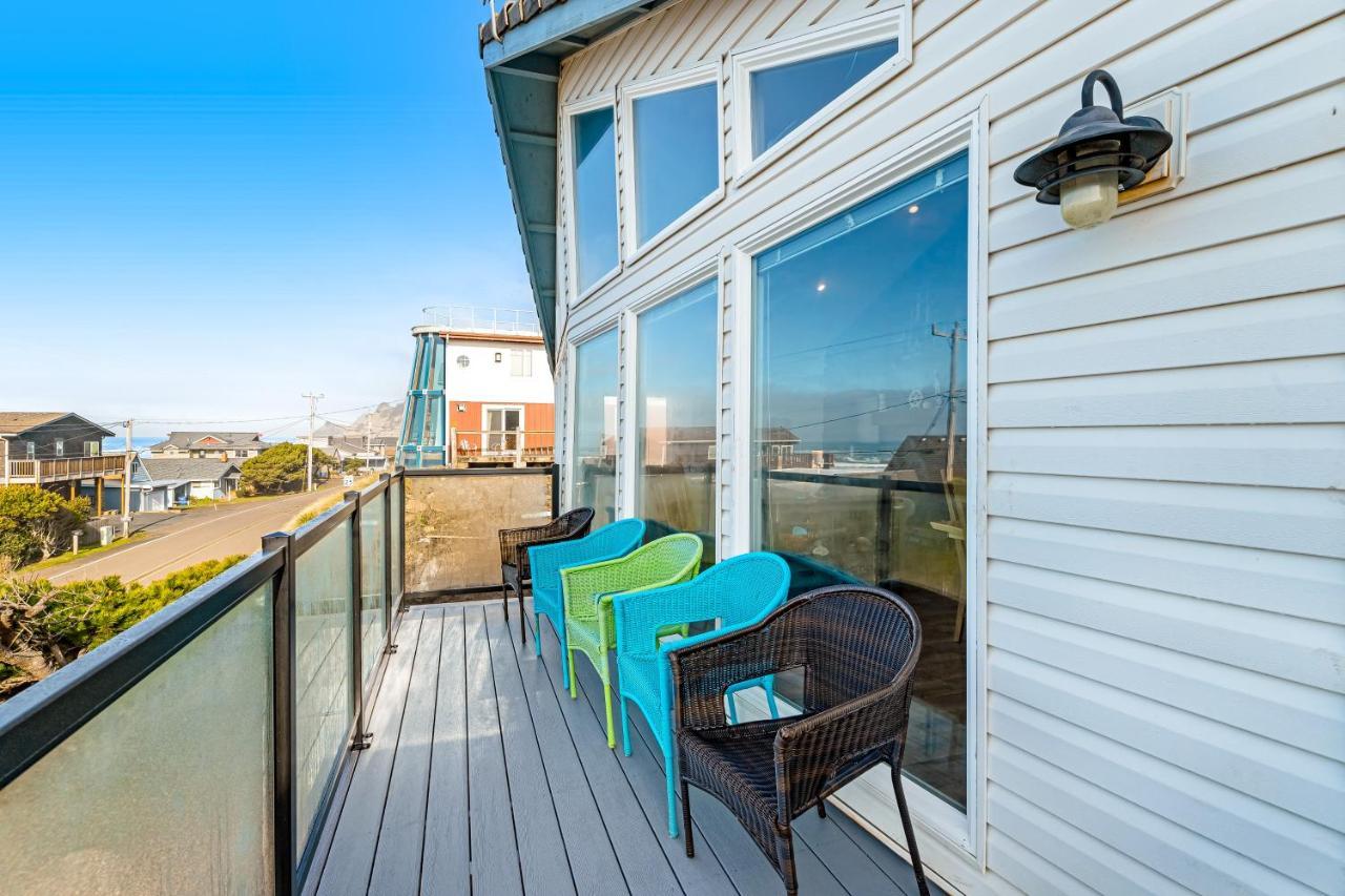 The Boat House Retreat *