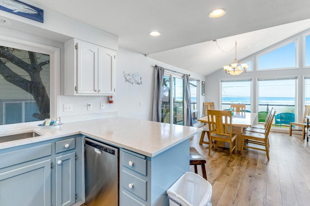 The Boat House Retreat Holiday home Lincoln City