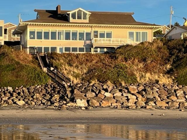 Castlewood By The Sea * Lincoln City