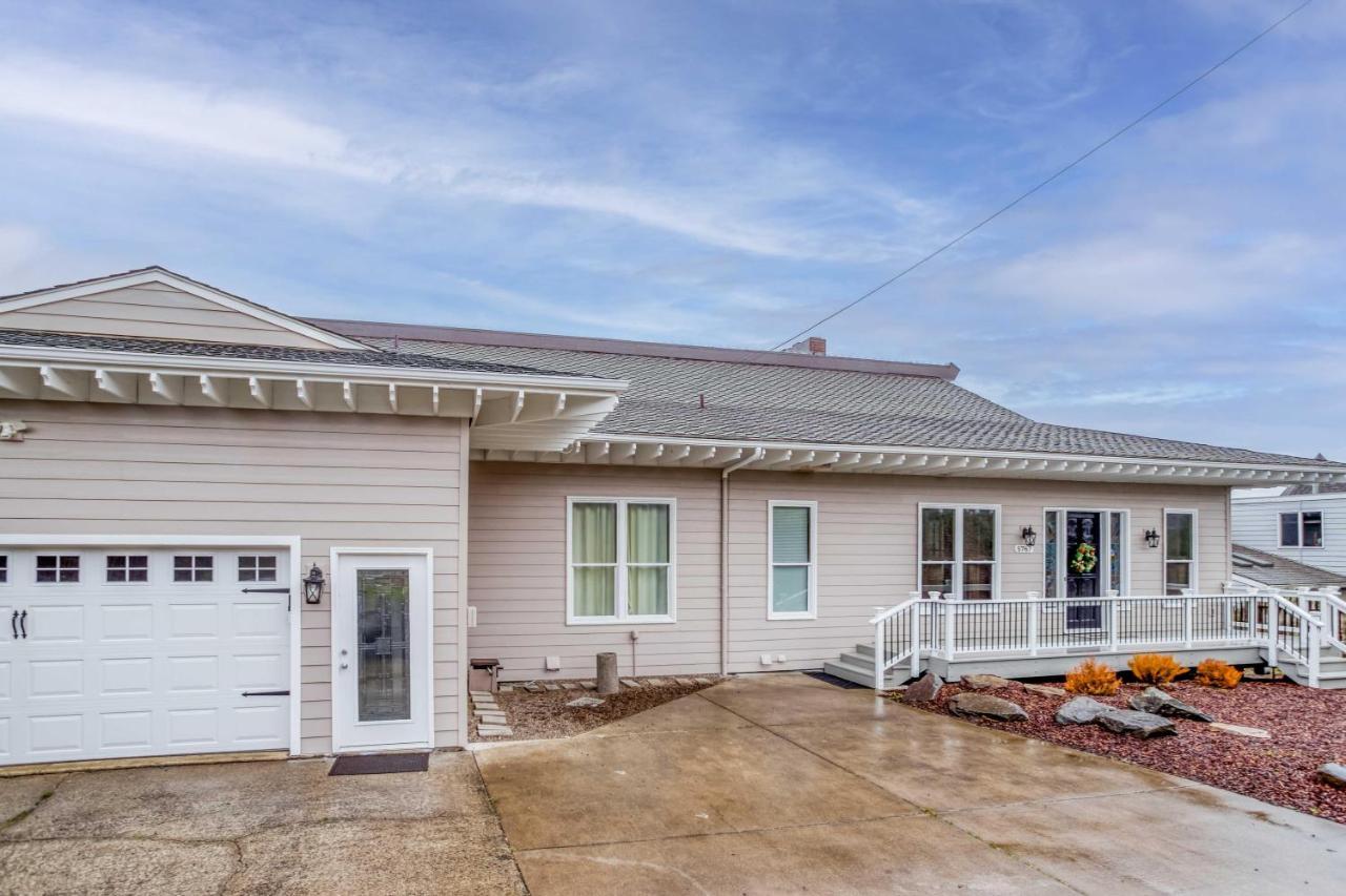 Holiday home Castlewood By The Sea *