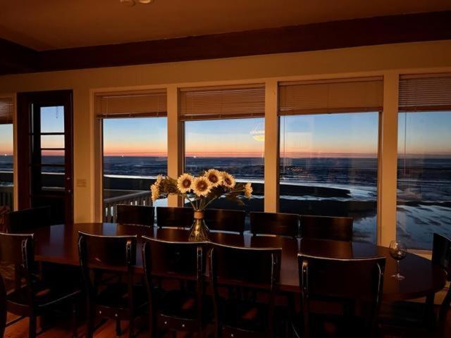 Castlewood By The Sea Holiday home *