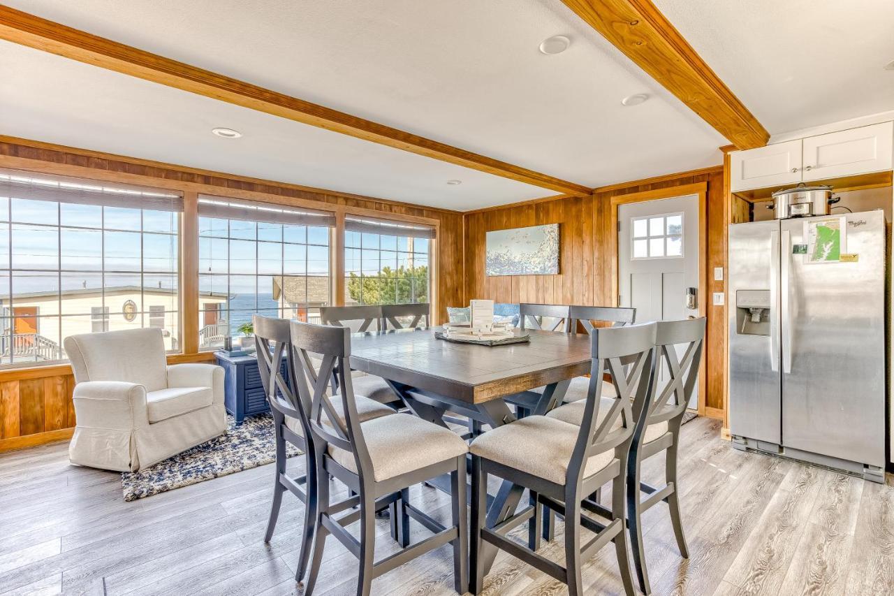 The Harbor House *