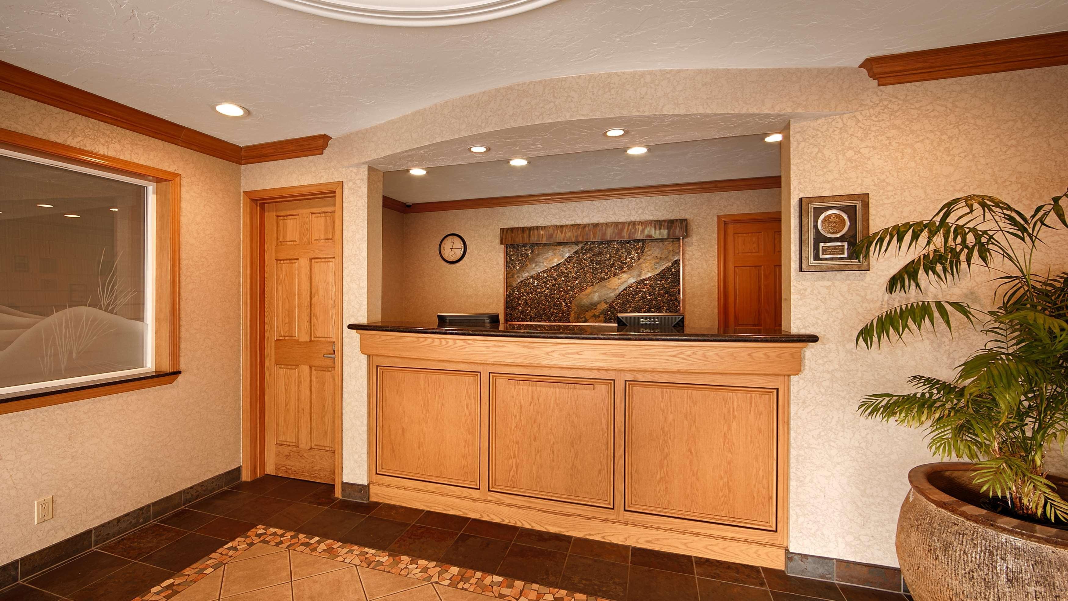 Sands Oceanfront Resort, Ascend Collection Hotel