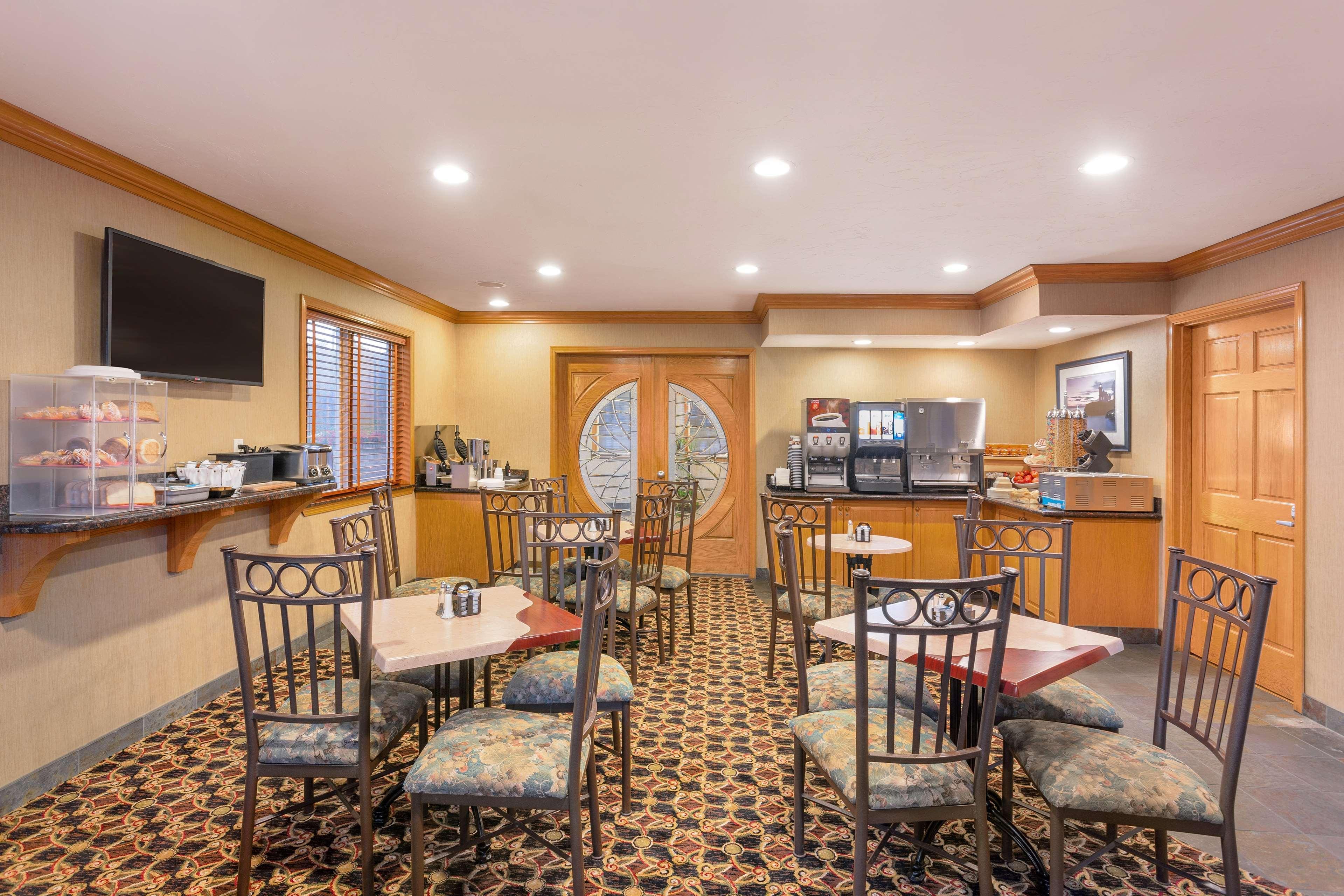 Sands Oceanfront Resort, Ascend Collection Hotel Lincoln City