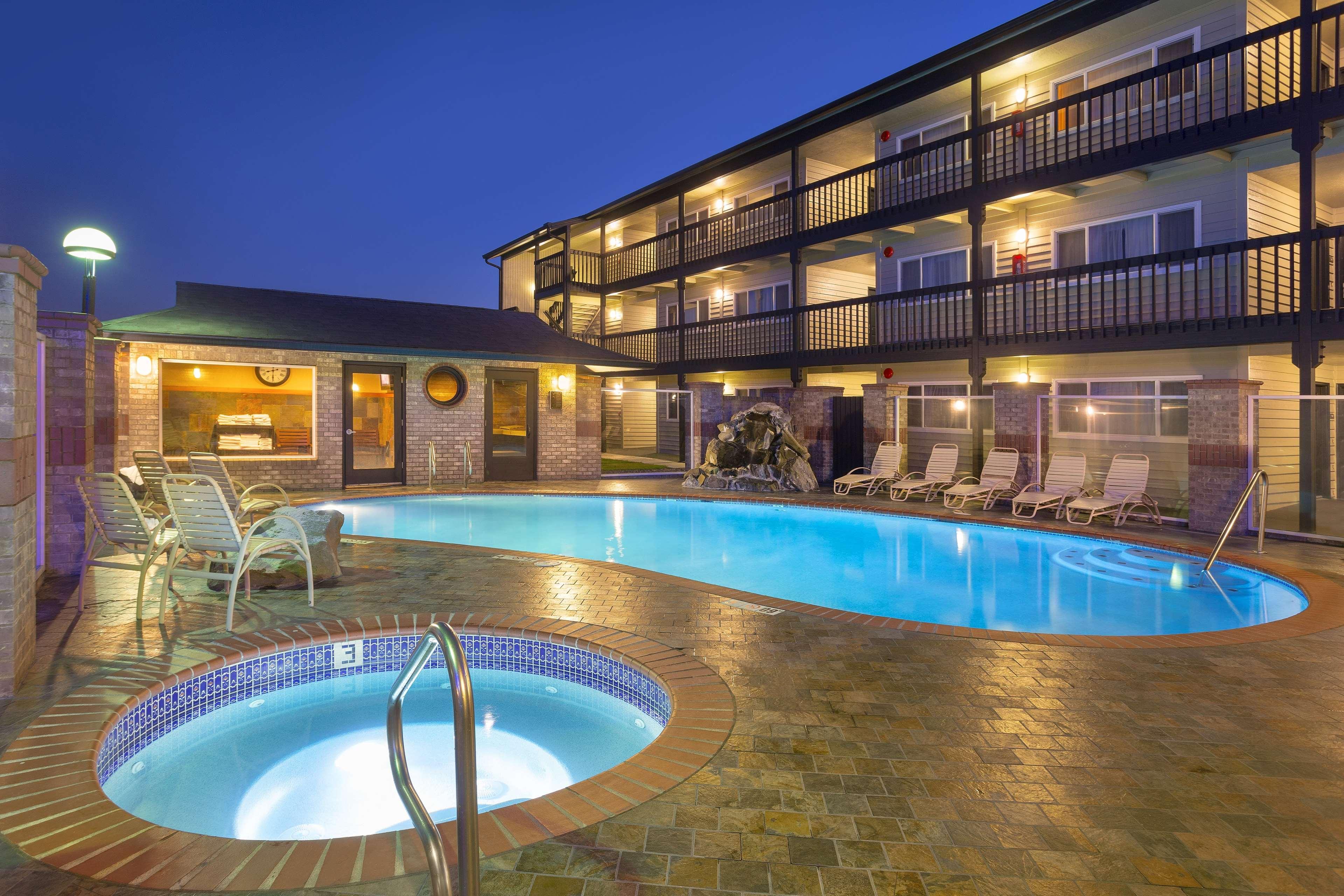 Sands Oceanfront Resort, Ascend Collection Hotel