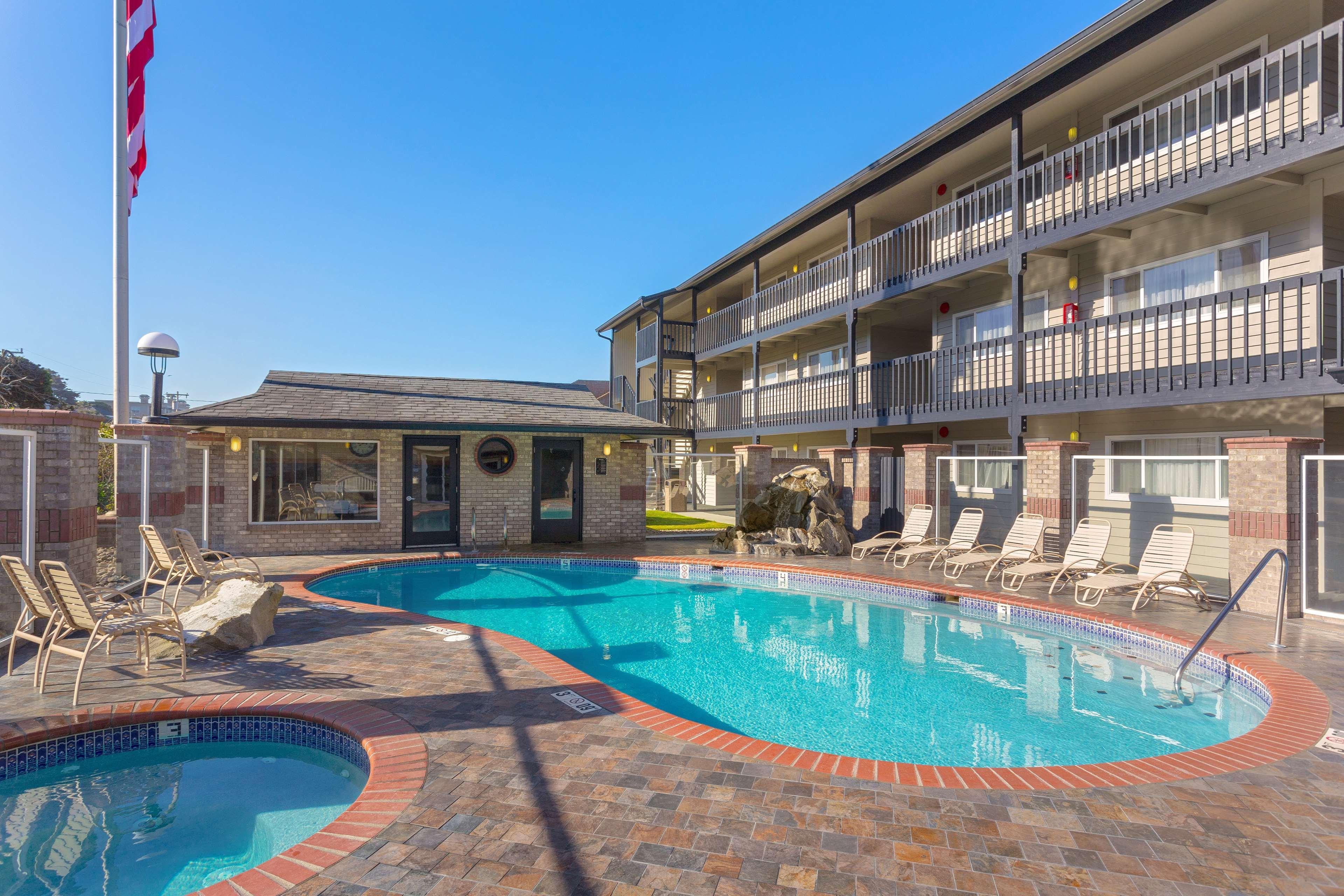 Sands Oceanfront Resort, Ascend Collection Hotel
