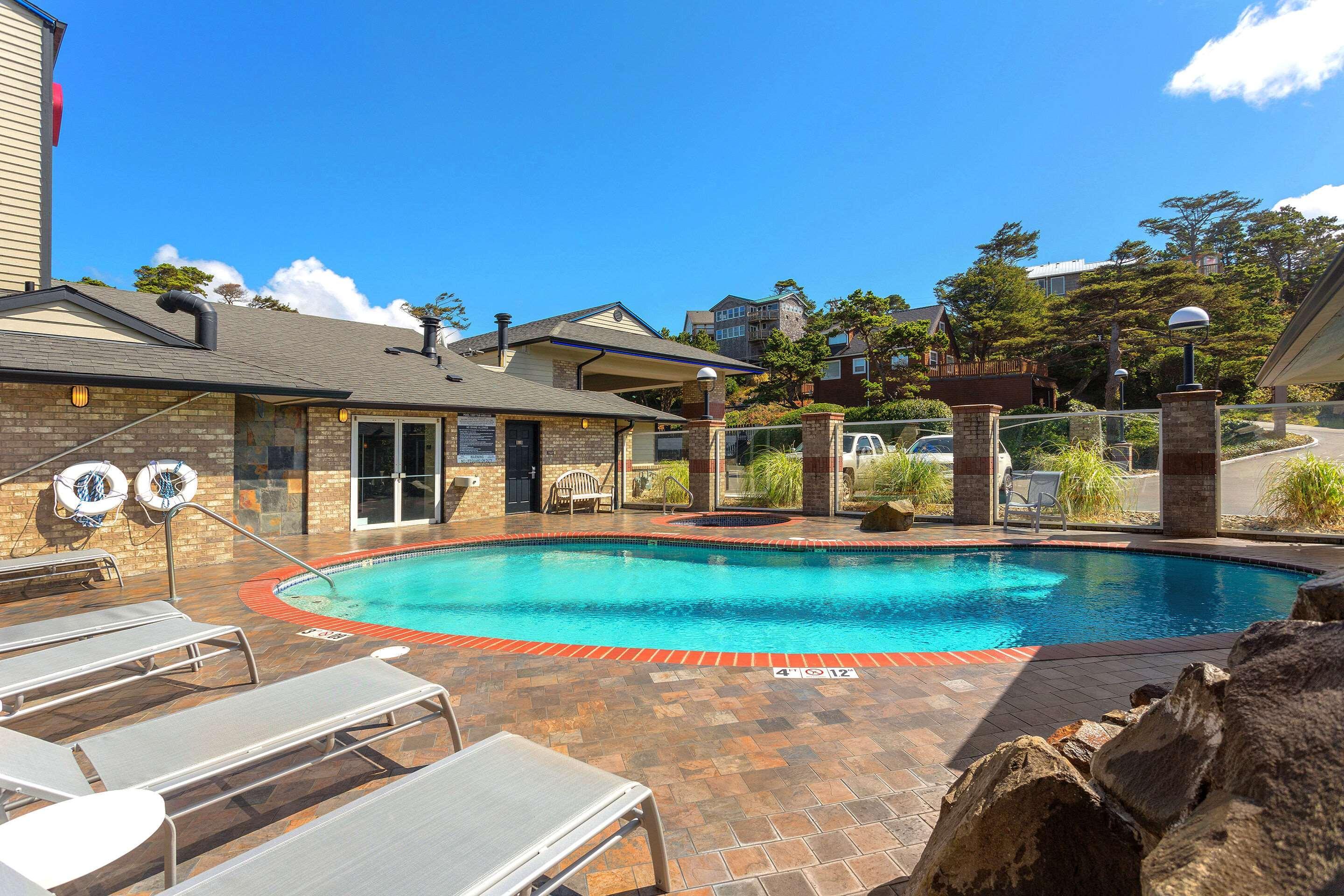 Hotel Sands Oceanfront Resort, Ascend Collection 3*