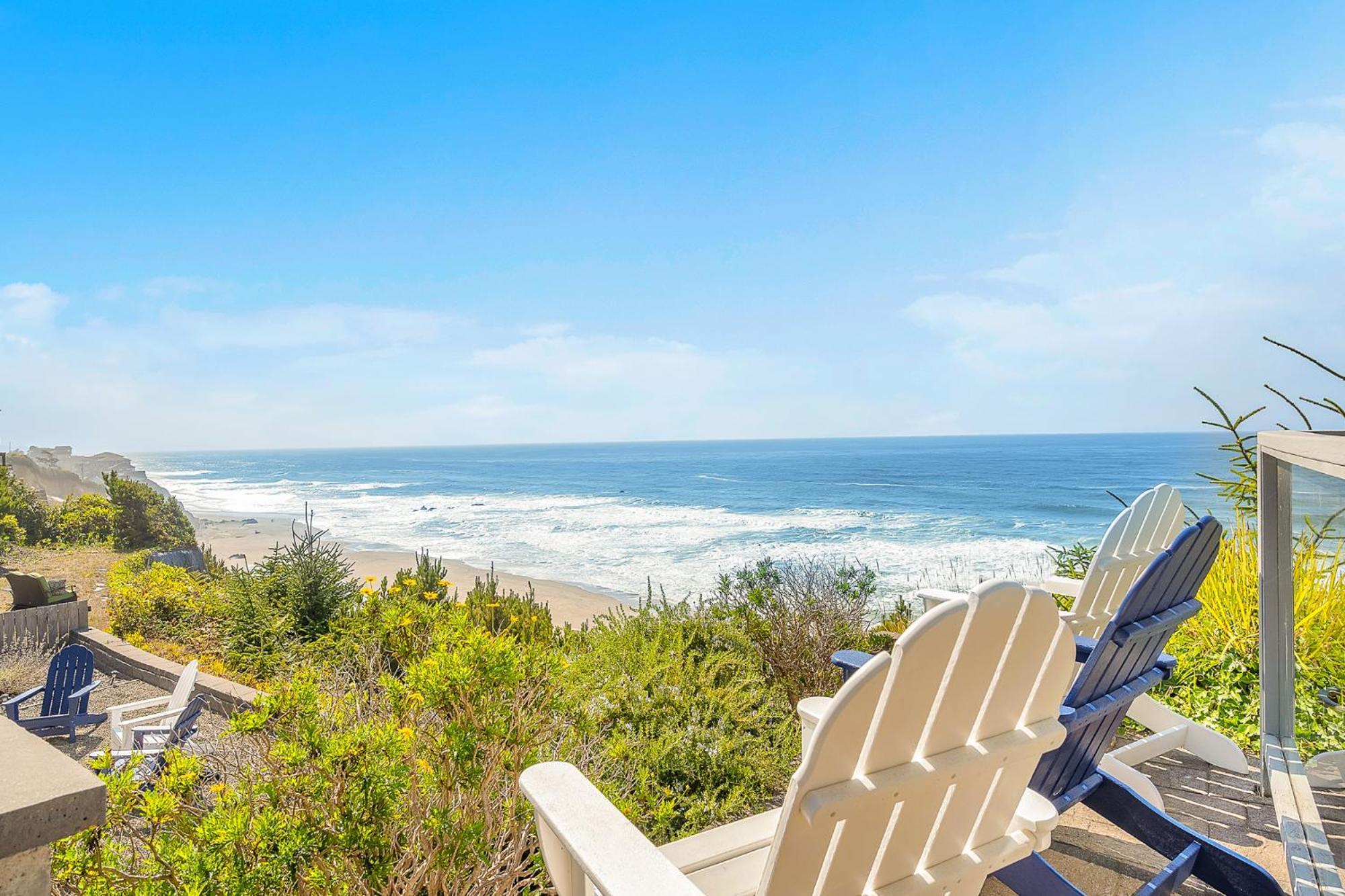 Cliff Side Sea Breeze Paradise Holiday home *