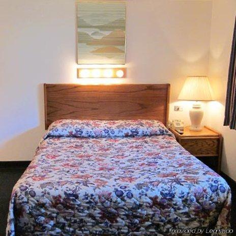 Motel Cozy Cove Beachfront 3*