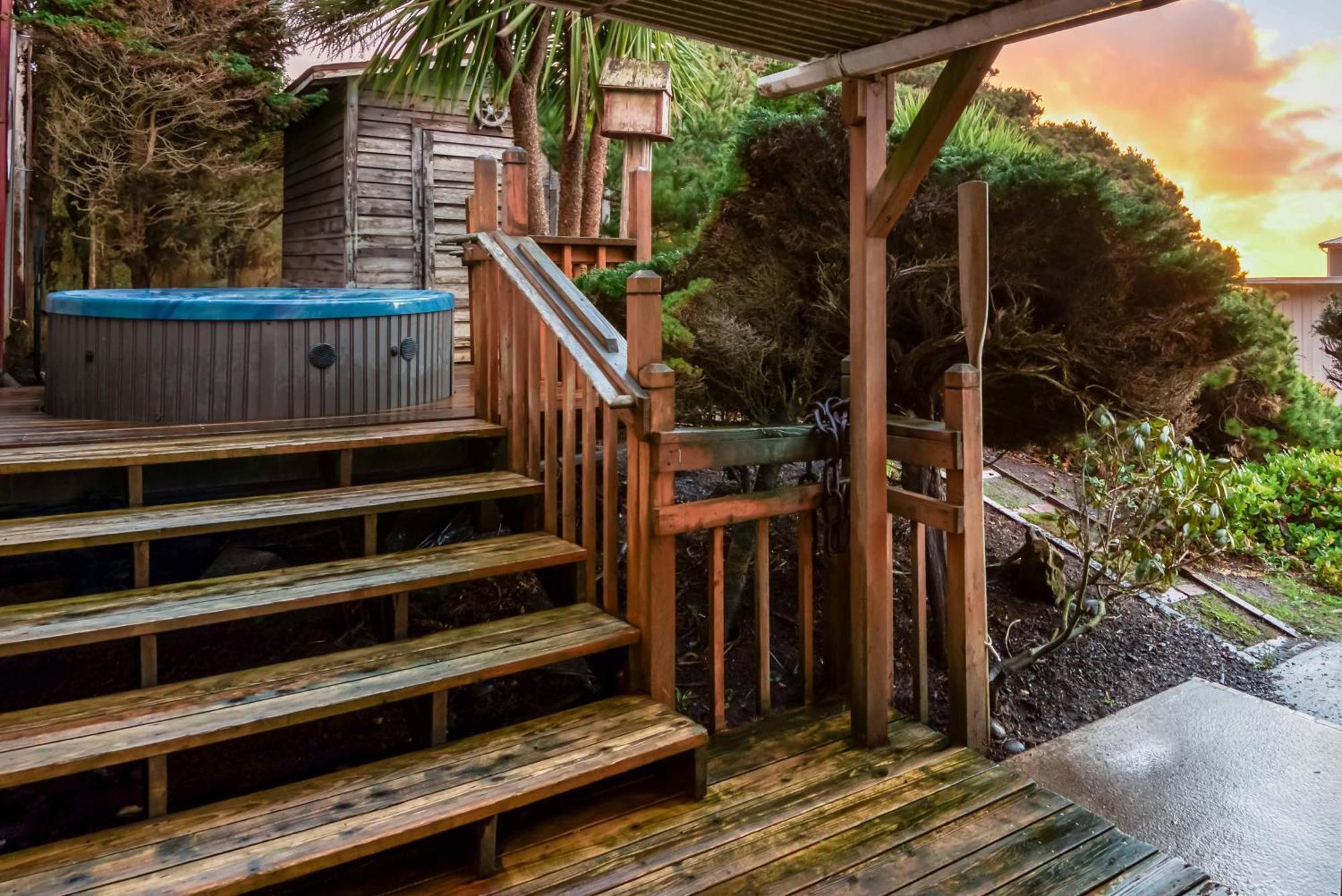 Zephyr Shore * Lincoln City