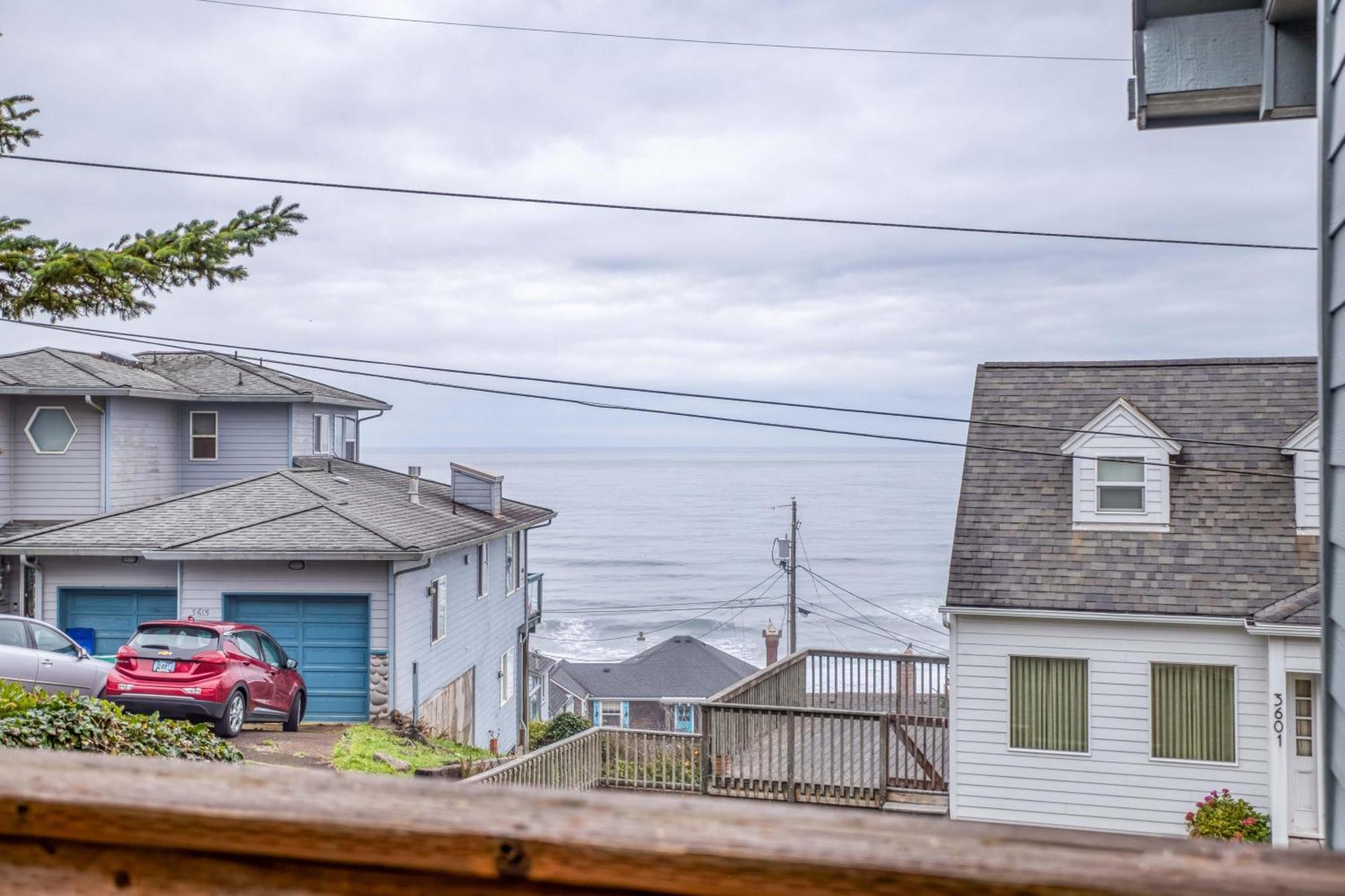 House * Lincoln City