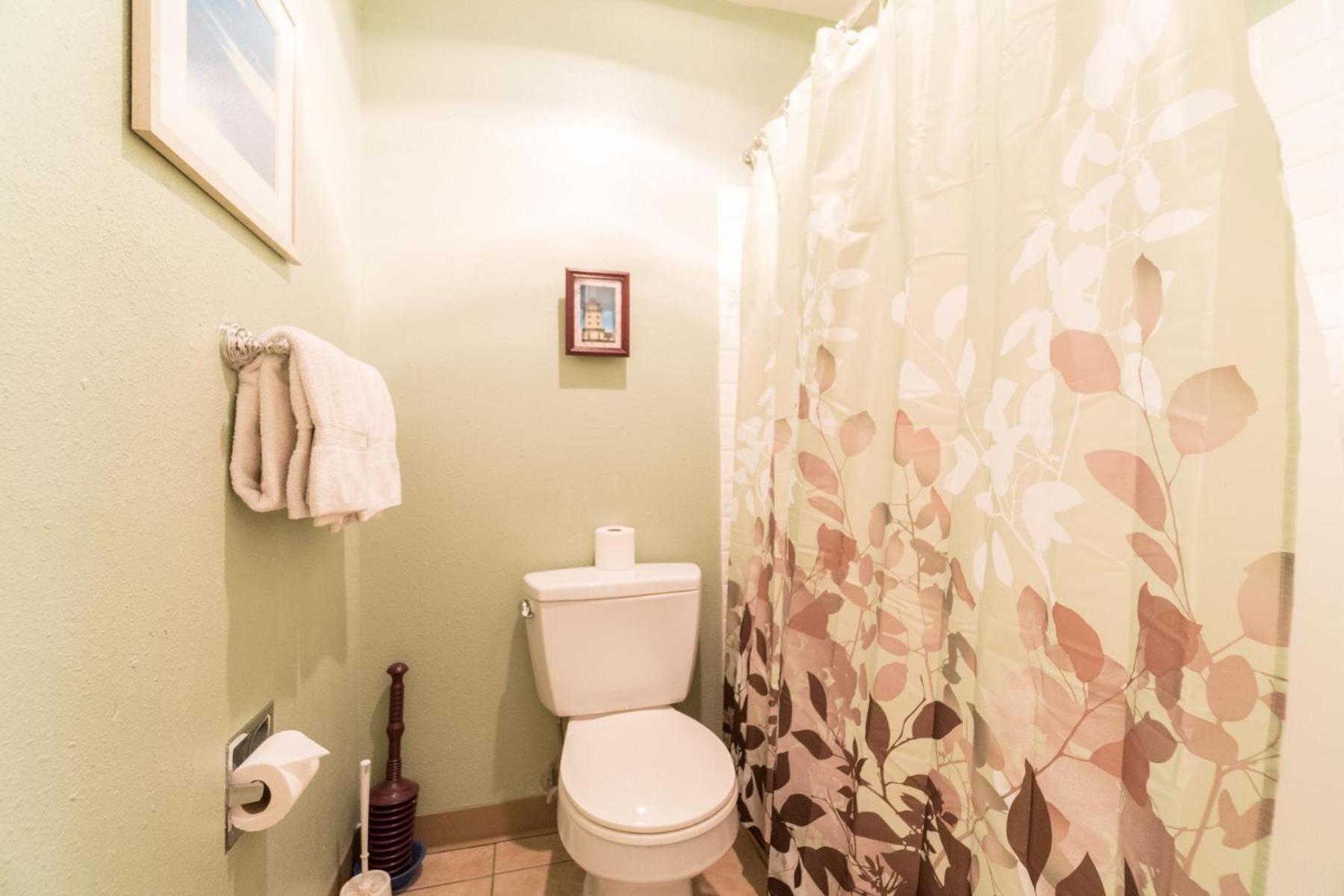 Sea Gypsy #318 Apartment