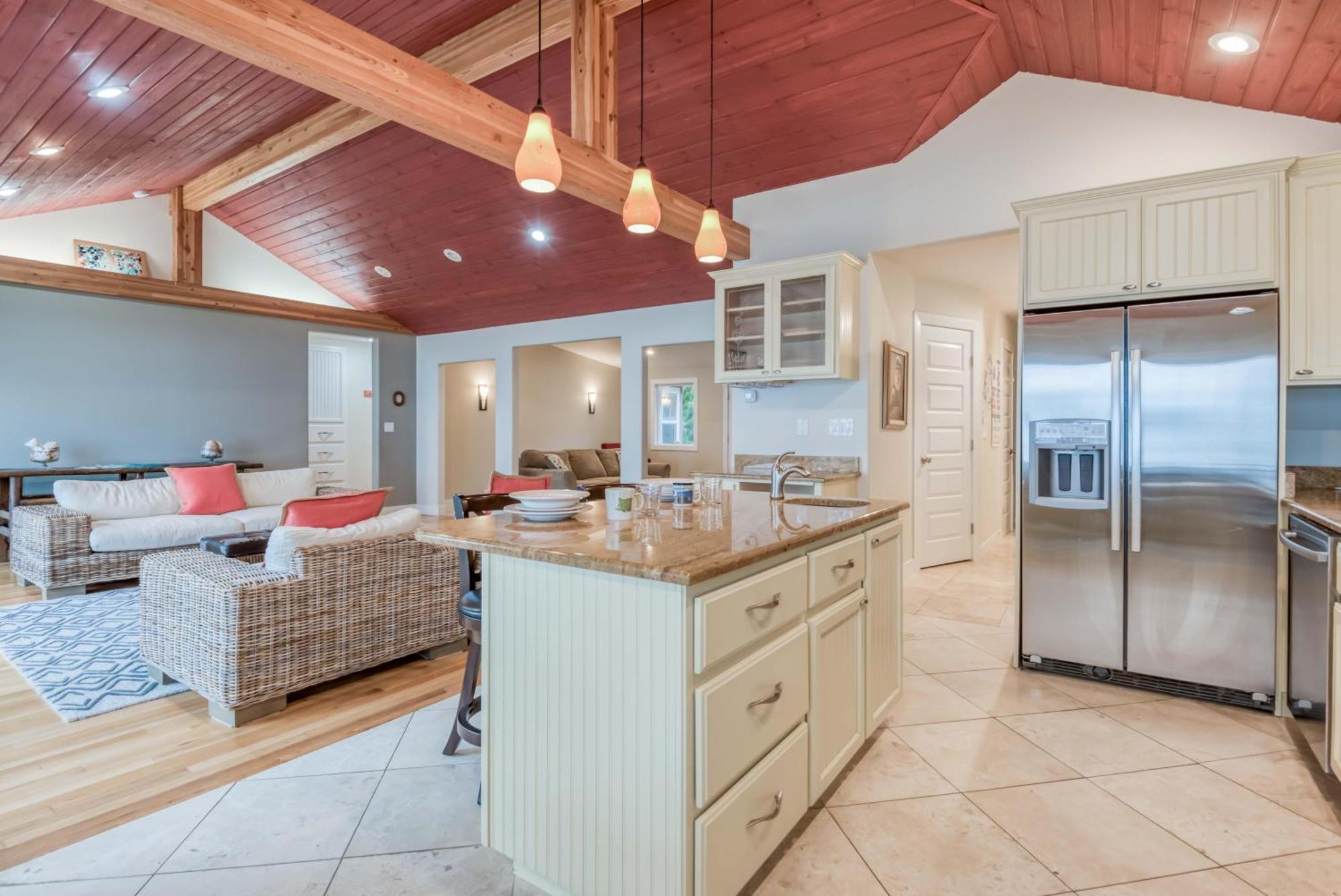 Ocean's Edge Holiday home *