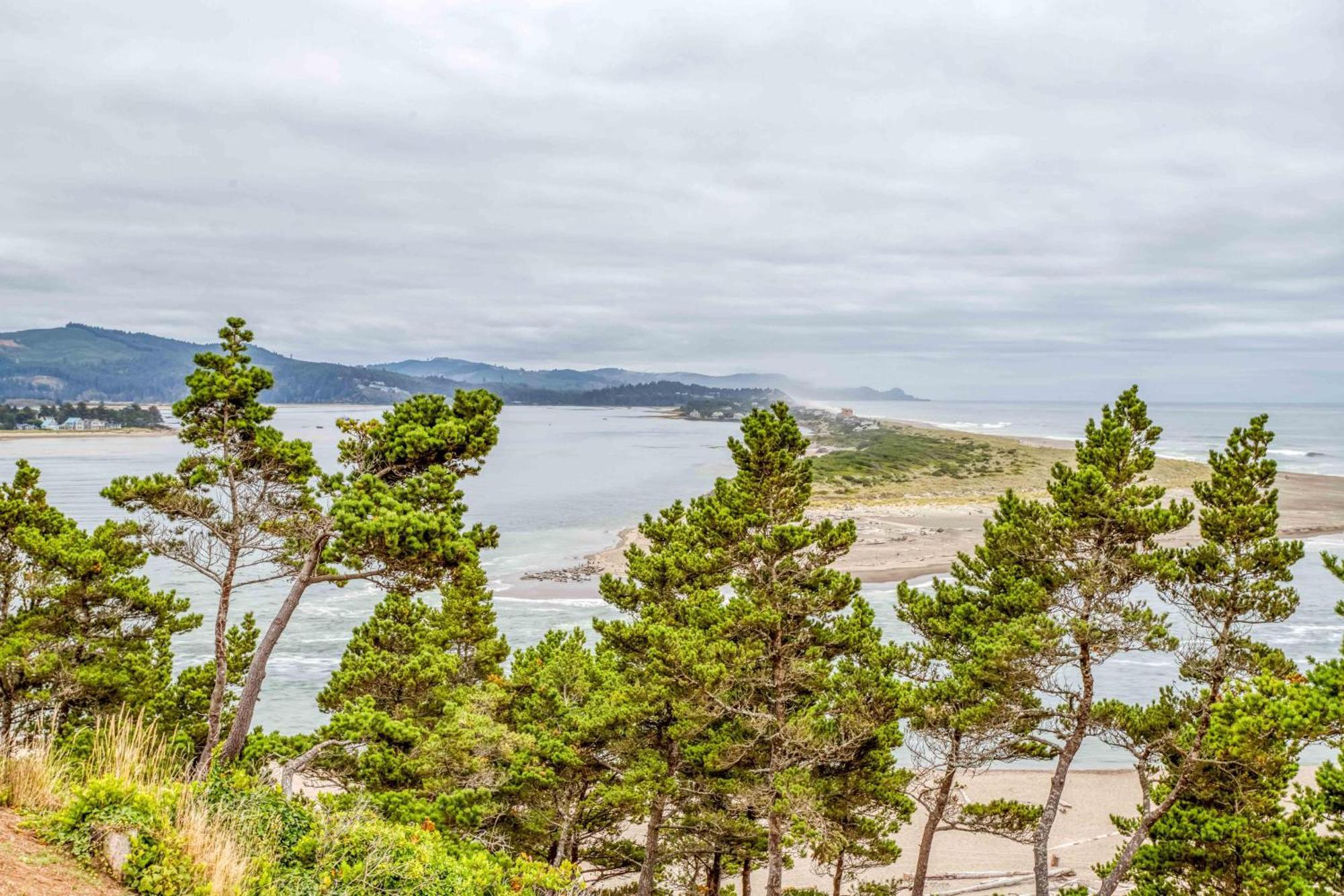 Sunset Point Holiday home Lincoln City