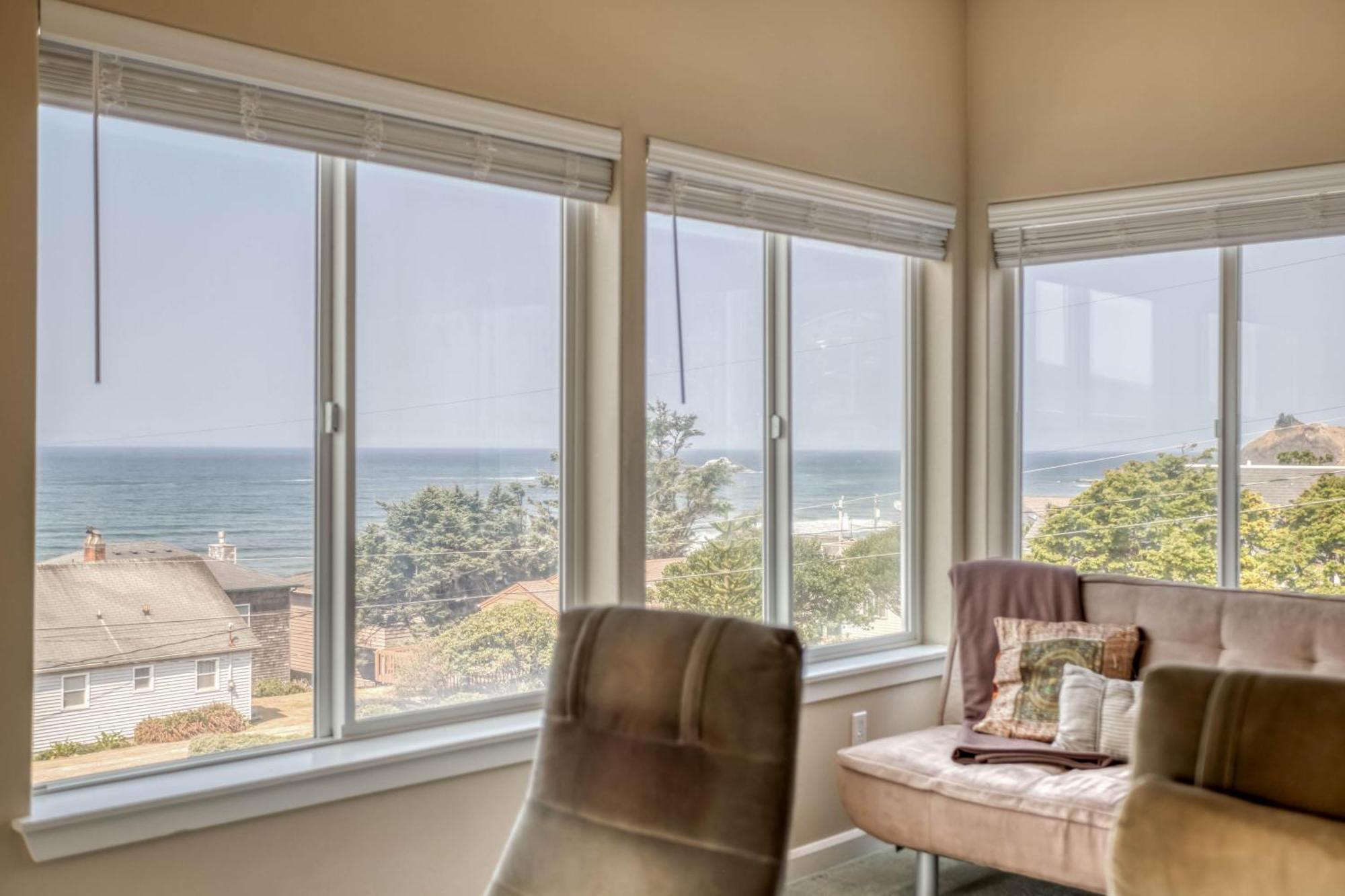Oceana House Lincoln City