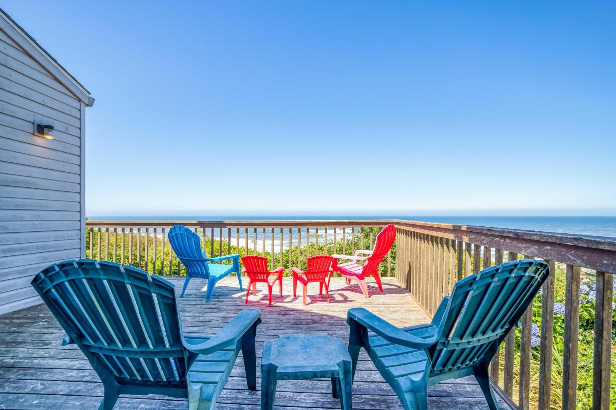 Holiday home A Beachfront Fantasea